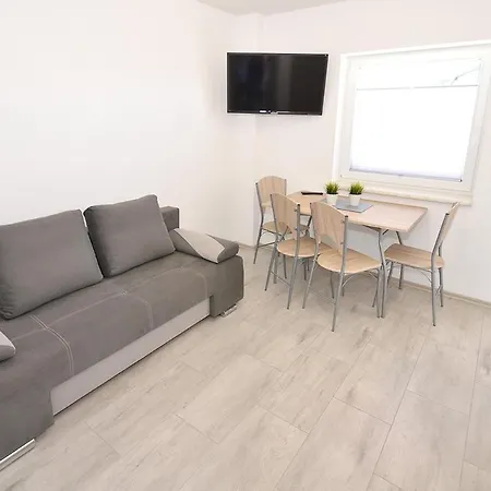 Claudia Apartament